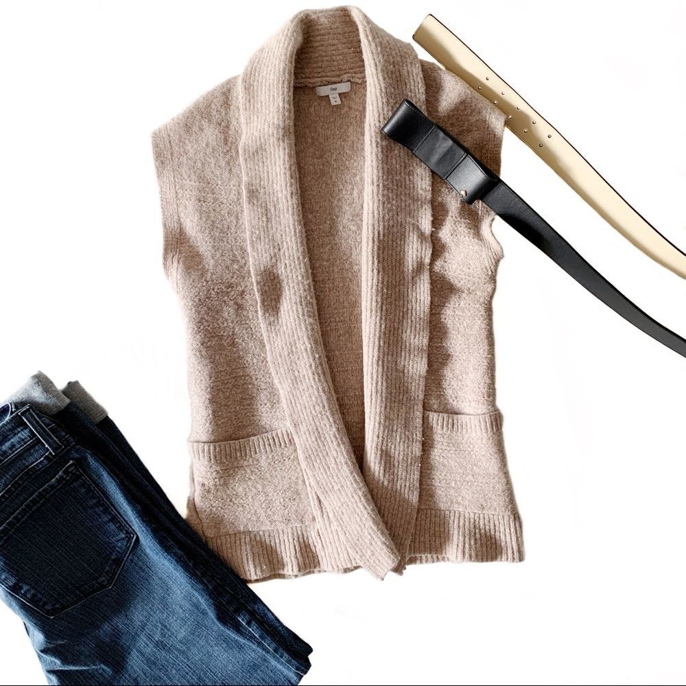 GAP short sleeve cardigan wool blend oatmeal M